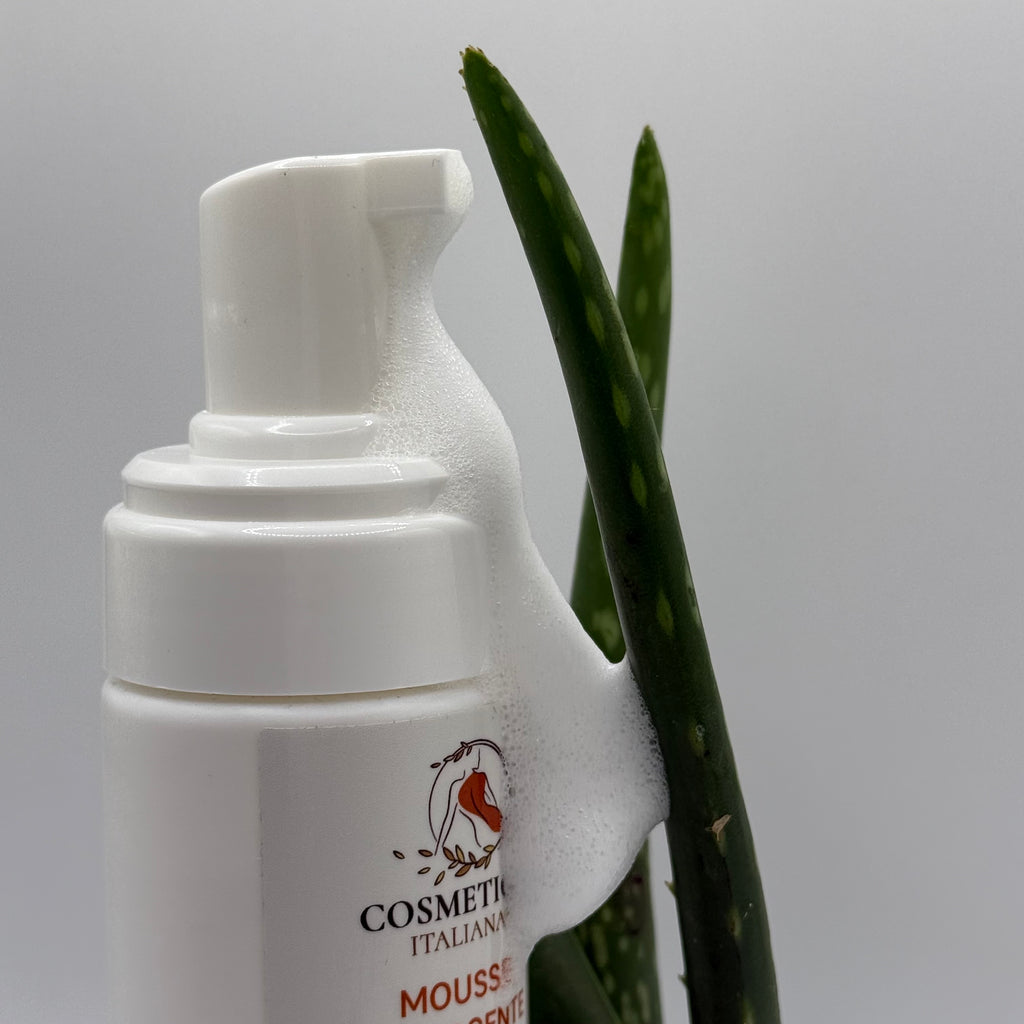 MOUSSE DETERGENTE con Aloe